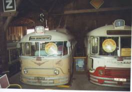 Trolley Vetra VBC Toulon et autobus Chausson APH 522 Valence 1960